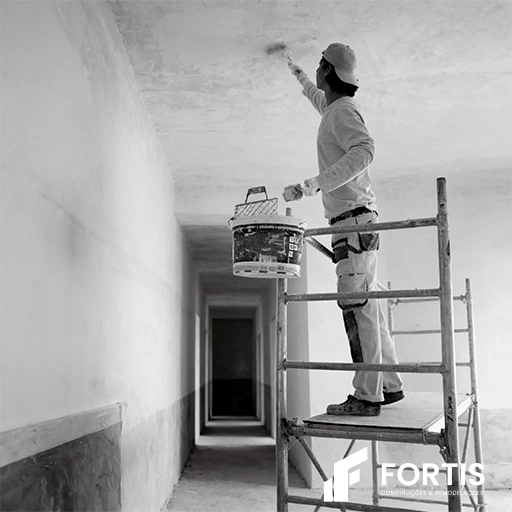 Pinturas com serviço profissional